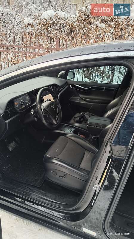 Внедорожник / Кроссовер Tesla Model X 2018 в Львове фото 9 Внедорожник / Кроссовер Tesla Model X 2018 в Львове