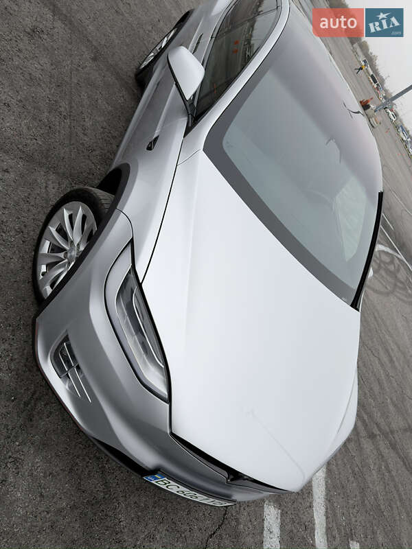 Внедорожник / Кроссовер Tesla Model X 2017 в Львове фото 4 Внедорожник / Кроссовер Tesla Model X 2017 в Львове