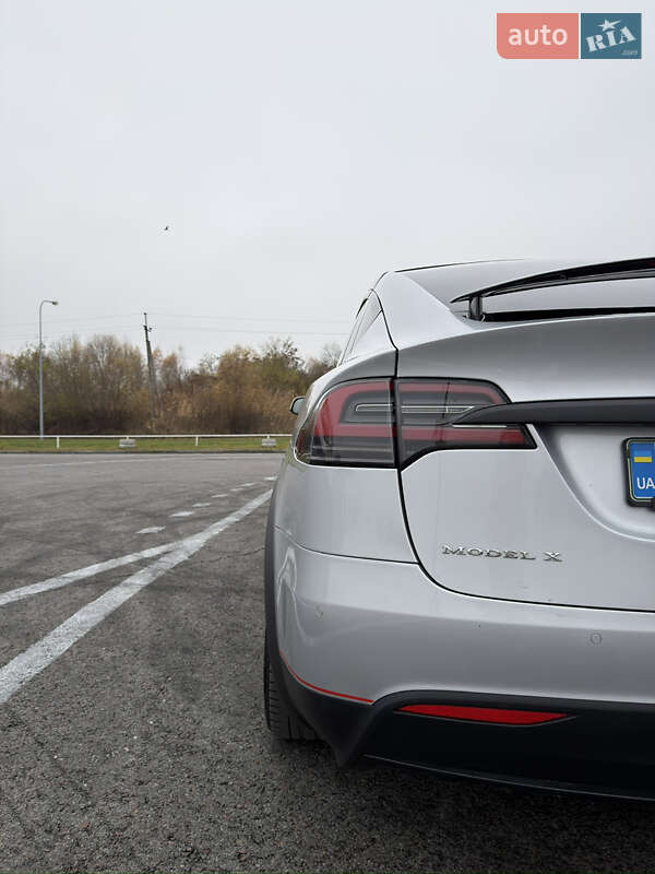 Внедорожник / Кроссовер Tesla Model X 2017 в Львове фото 17 Внедорожник / Кроссовер Tesla Model X 2017 в Львове