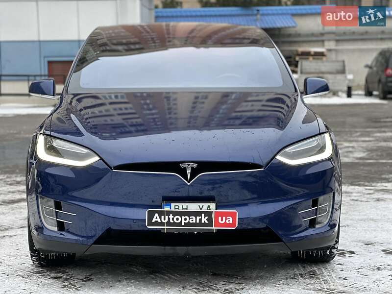 Внедорожник / Кроссовер Tesla Model X 2016 в Одессе фото 2 Внедорожник / Кроссовер Tesla Model X 2016 в Одессе