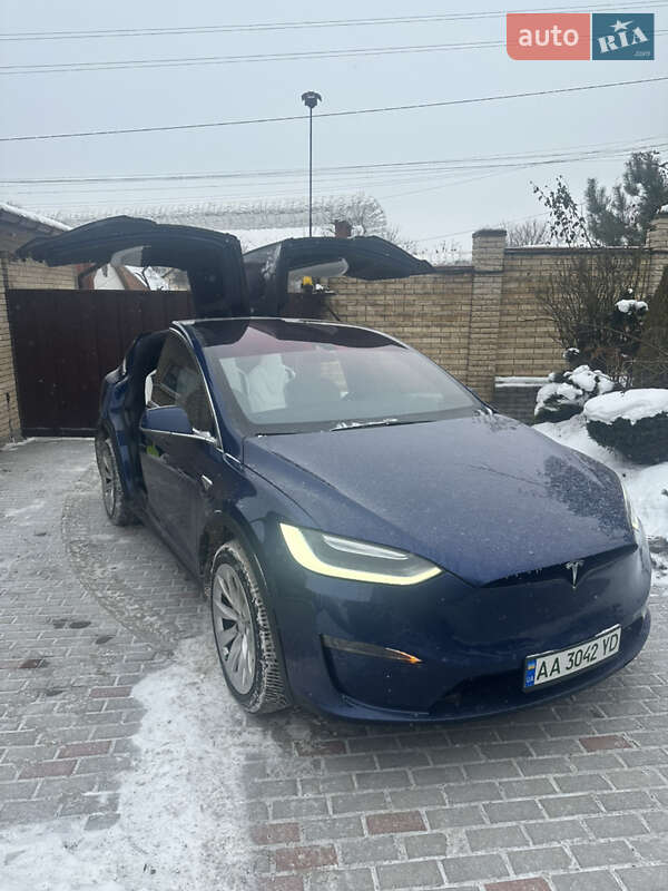 Tesla Model X 2016