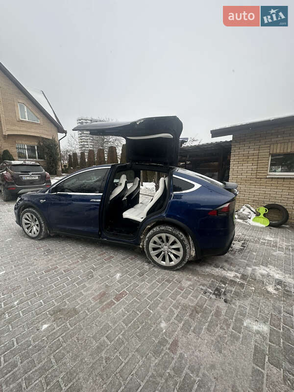 Внедорожник / Кроссовер Tesla Model X 2016 в Днепре
