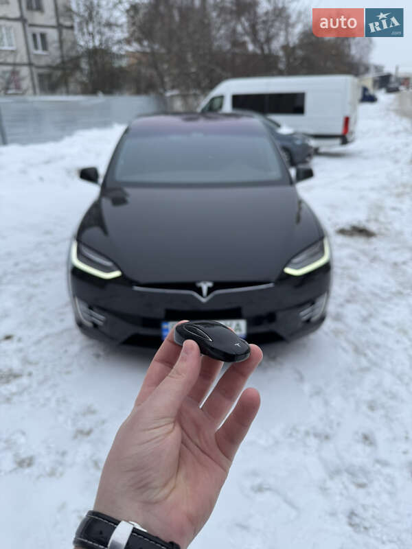 Внедорожник / Кроссовер Tesla Model X 2019 в Ровно фото Внедорожник / Кроссовер Tesla Model X 2019 в Ровно
