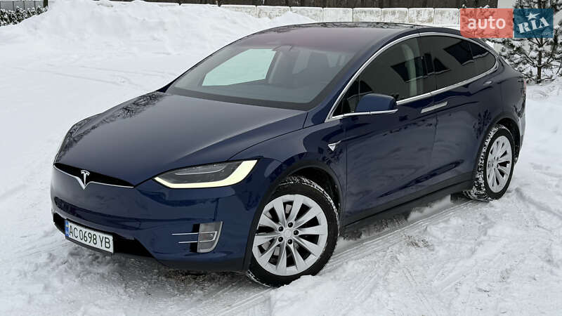 Tesla Model X 2017