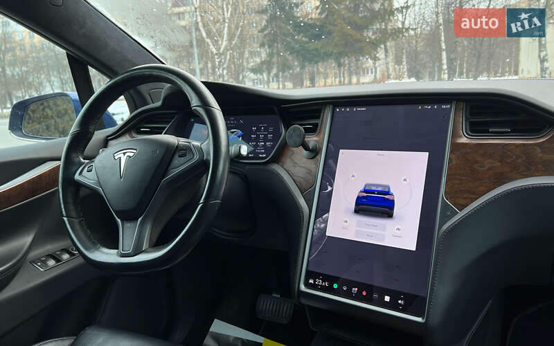 Внедорожник / Кроссовер Tesla Model X 2019 в Львове