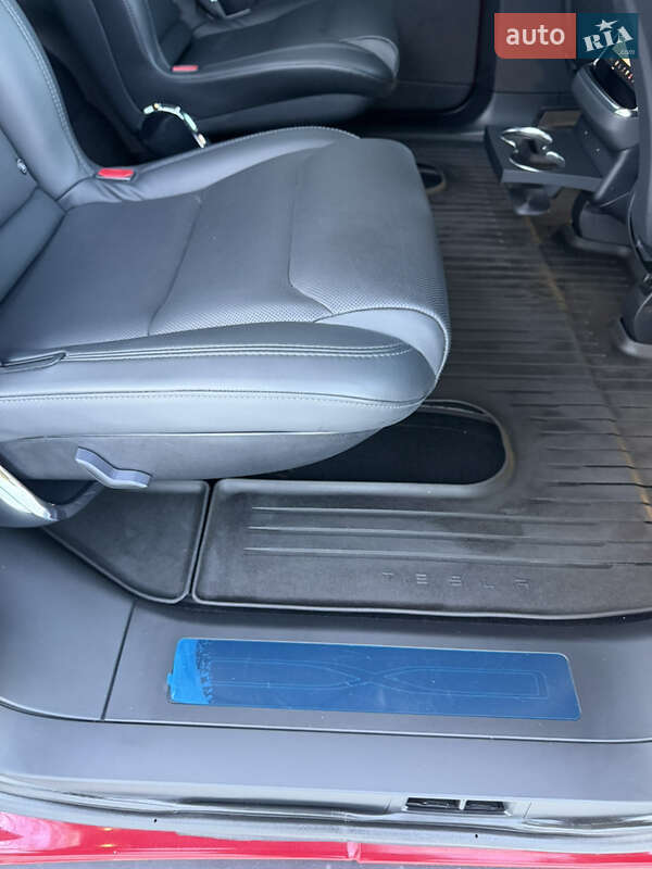 Позашляховик / Кросовер Tesla Model X 2022 в Тернополі