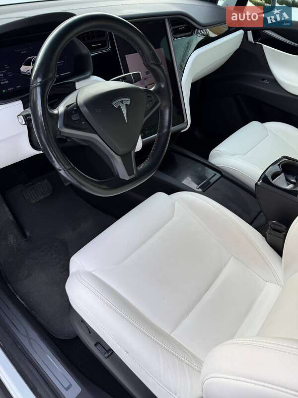 Внедорожник / Кроссовер Tesla Model X 2018 в Белой Церкви