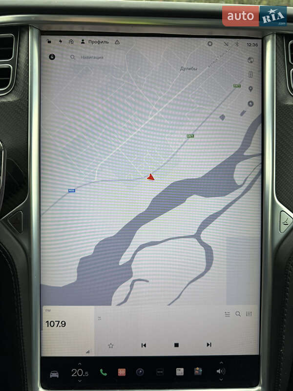 Позашляховик / Кросовер Tesla Model X 2017 в Стрию