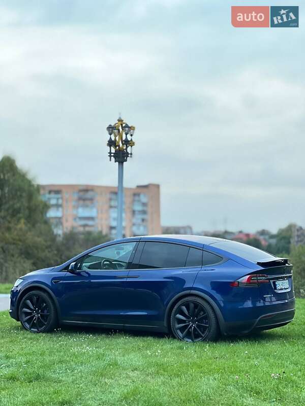 Позашляховик / Кросовер Tesla Model X 2016 в Рівному фото 15 Позашляховик / Кросовер Tesla Model X 2016 в Рівному