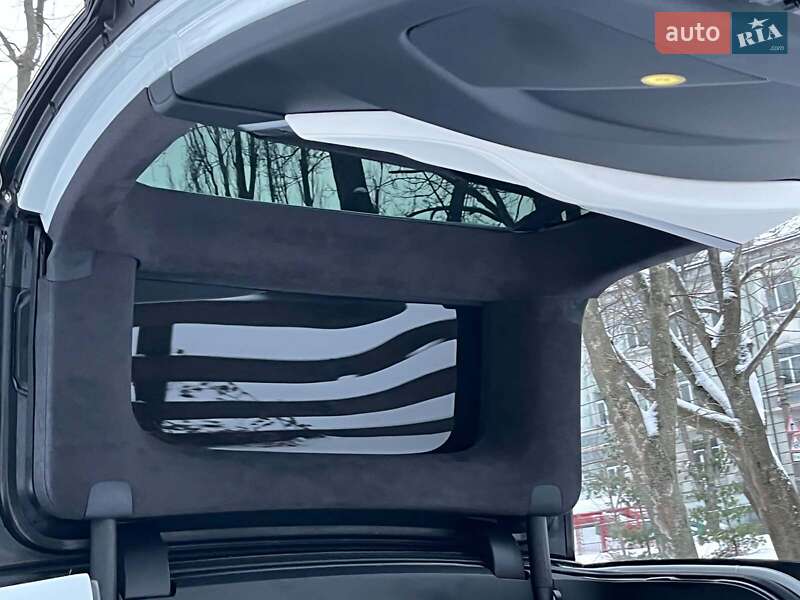 Позашляховик / Кросовер Tesla Model X 2019 в Києві