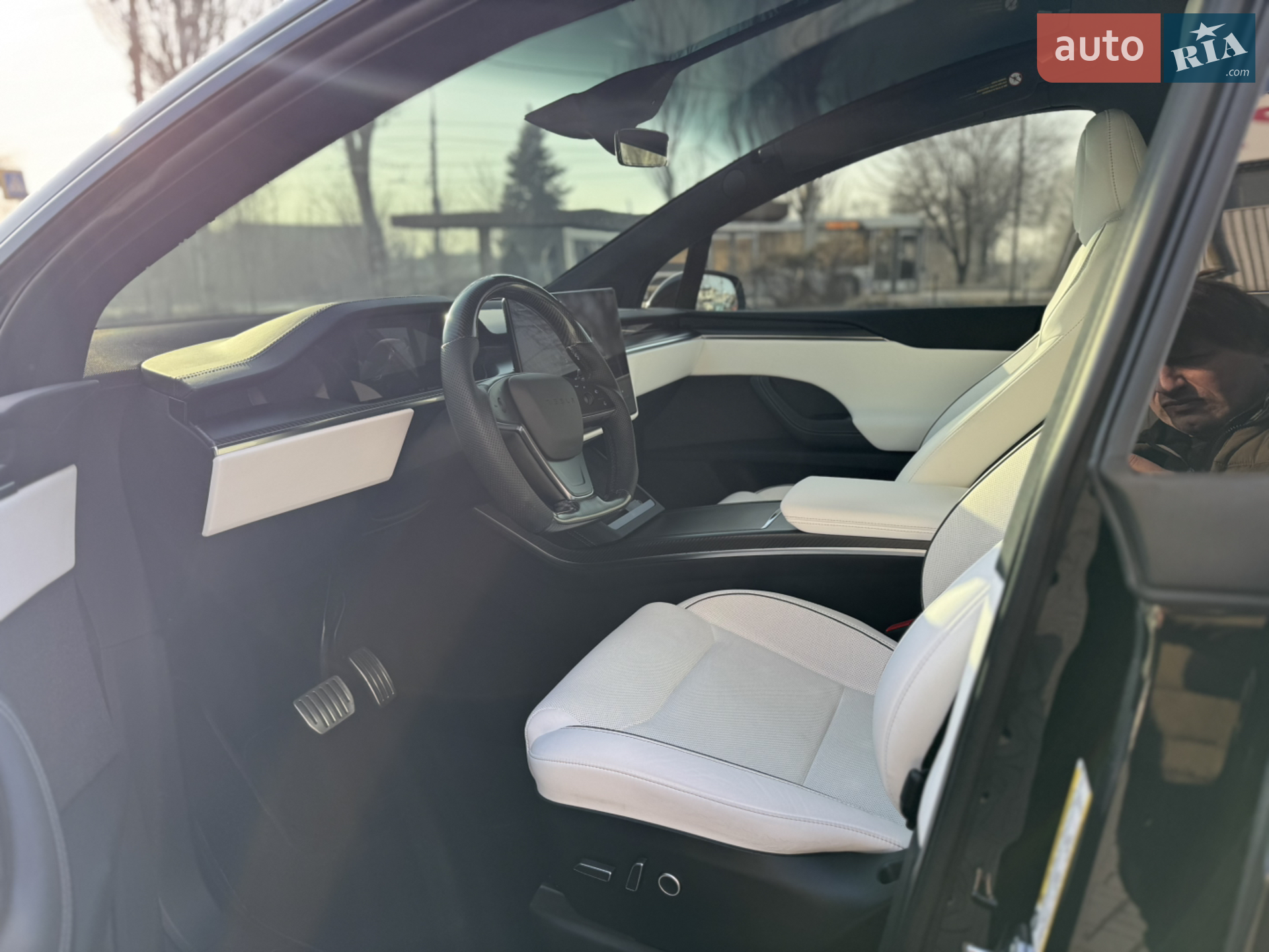 2023 Tesla Model X - мініатюра 8