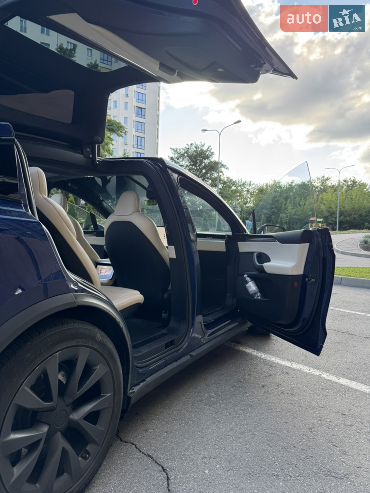 2021 Tesla Model X - мініатюра 2