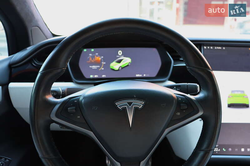 Внедорожник / Кроссовер Tesla Model X 2019 в Львове