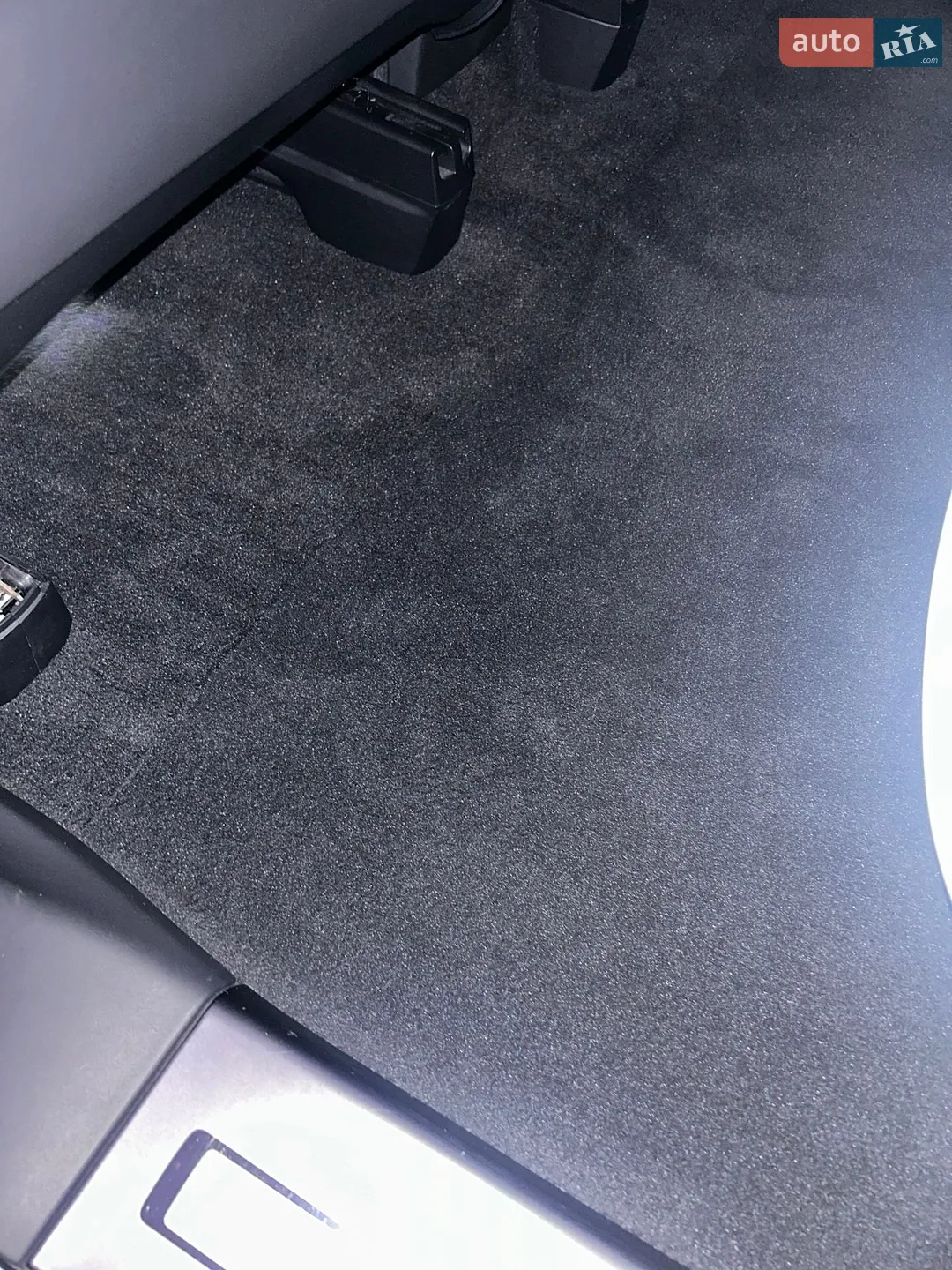 2017 Tesla Model X - мініатюра 50
