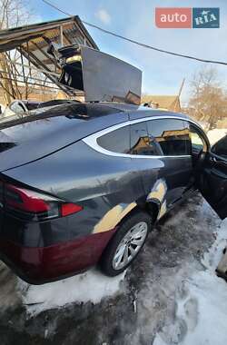 Внедорожник / Кроссовер Tesla Model X 2016 в Черкассах