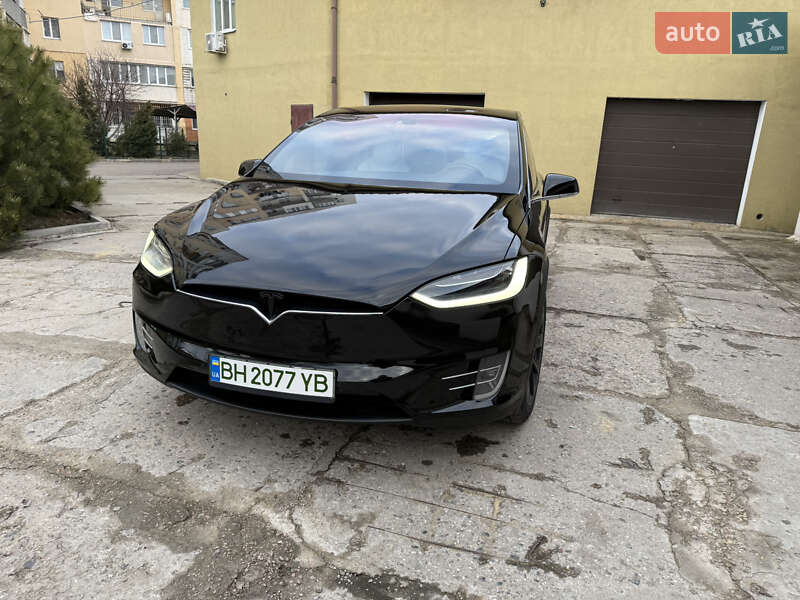 Позашляховик / Кросовер Tesla Model X 2016 в Одесі