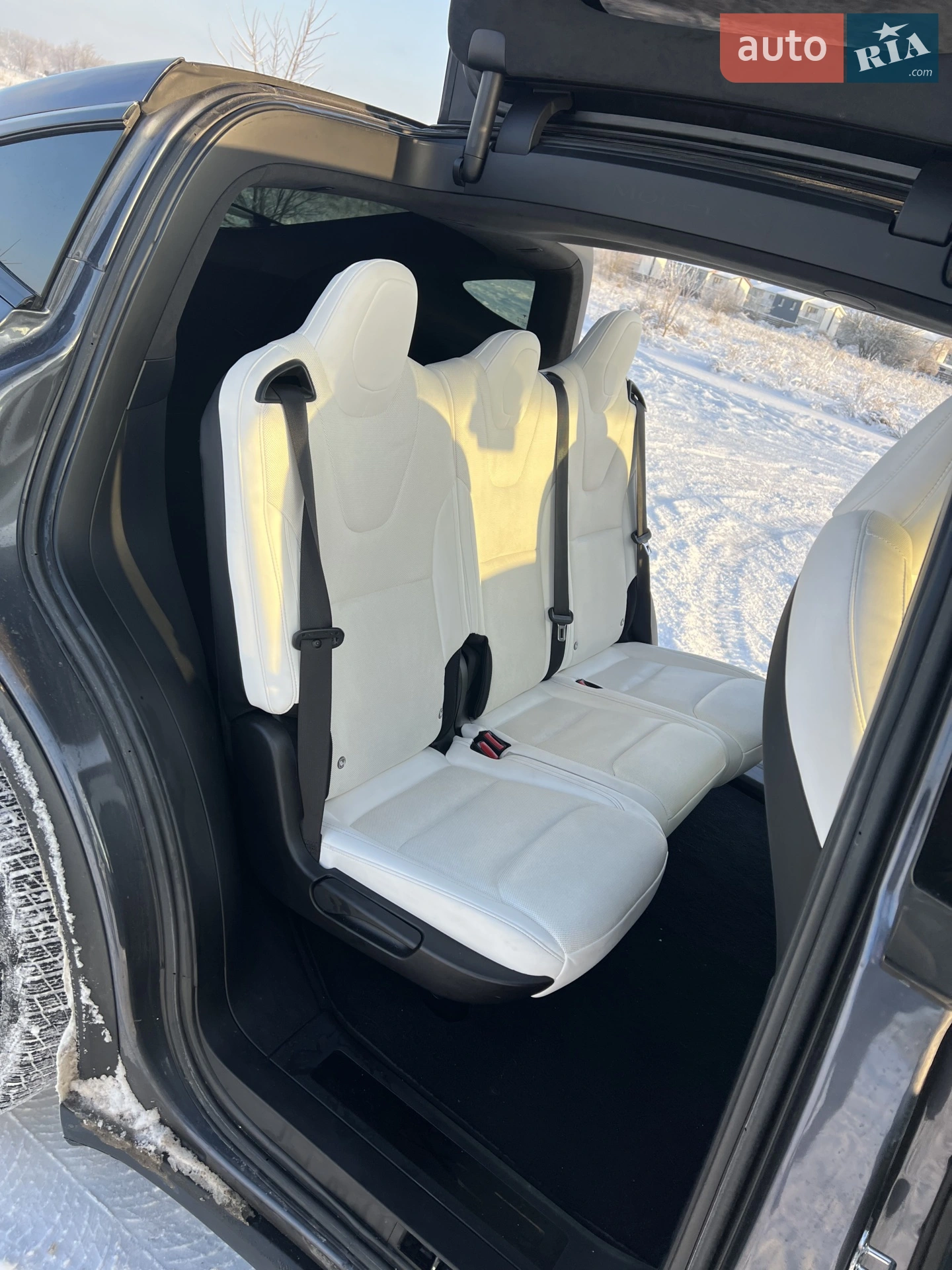 2022 Tesla Model X - мініатюра 18