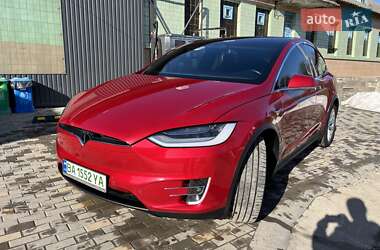 Внедорожник / Кроссовер Tesla Model X 2019 в Саврани