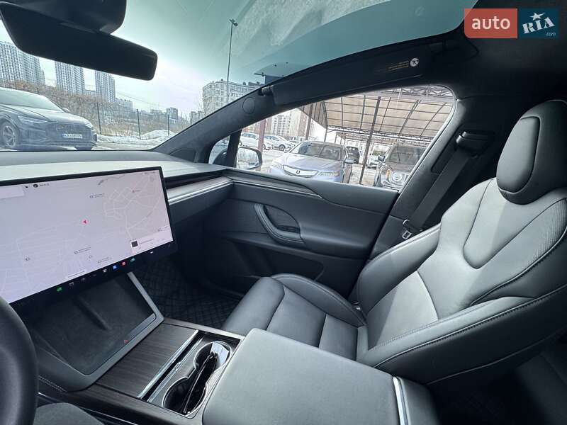Позашляховик / Кросовер Tesla Model X 2024 в Києві