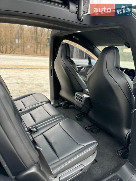 Внедорожник / Кроссовер Tesla Model X 2018 в Днепре