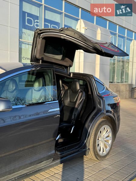 Внедорожник / Кроссовер Tesla Model X 2016 в Днепре