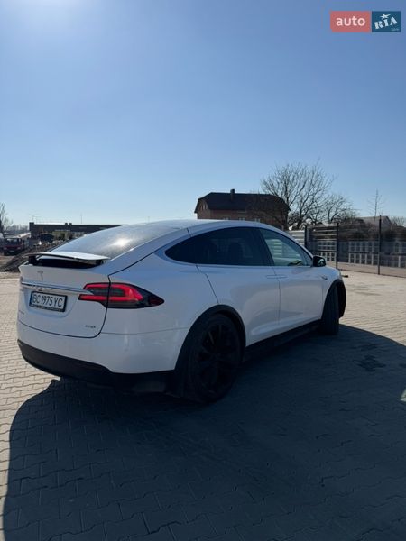 Внедорожник / Кроссовер Tesla Model X 2016 в Львове