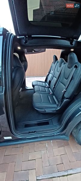 Позашляховик / Кросовер Tesla Model X 2024 в Одесі