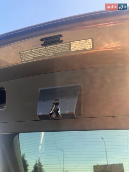 Позашляховик / Кросовер Tesla Model X 2016 в Бродах