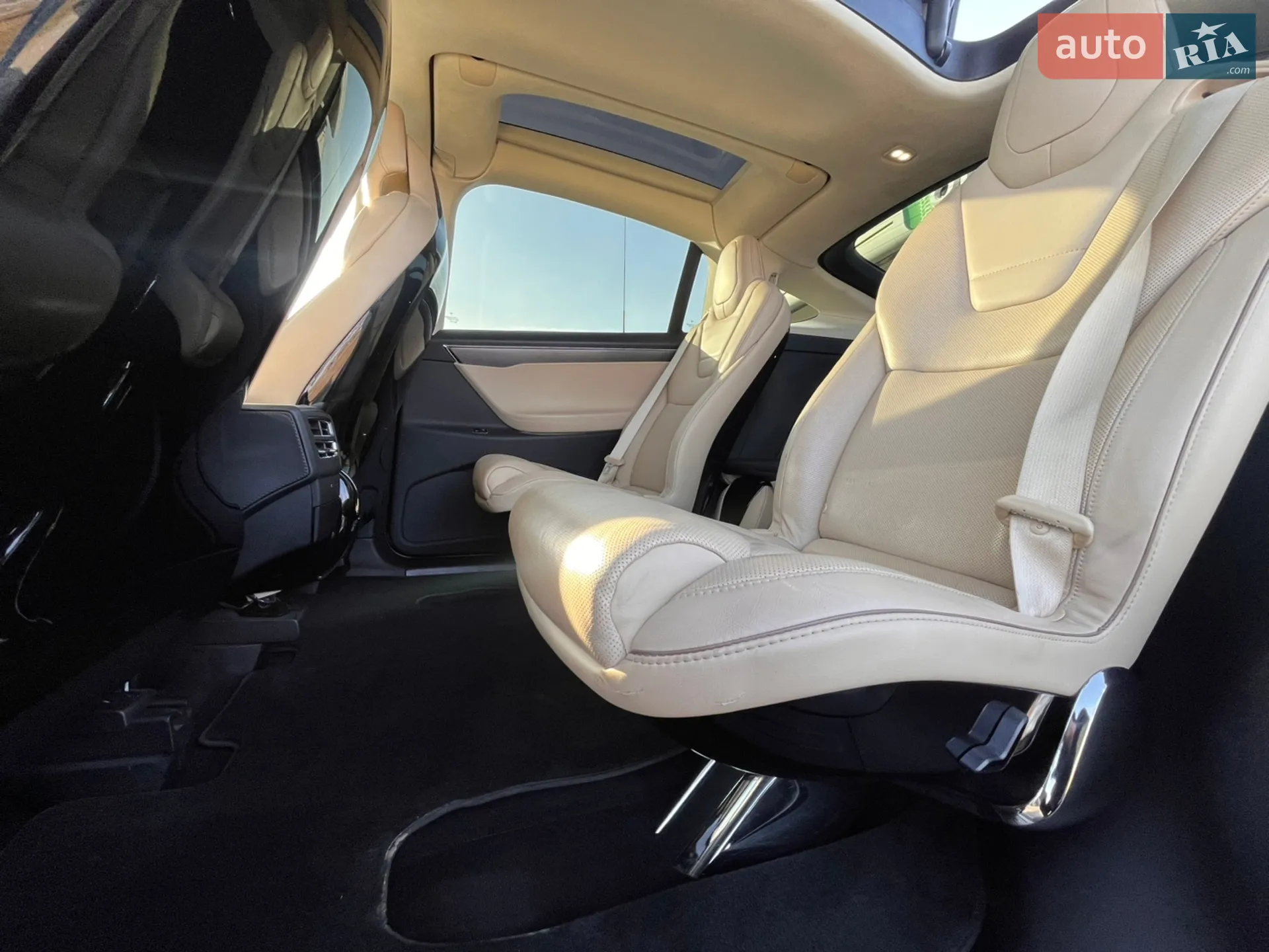 2016 Tesla Model X - мініатюра 30