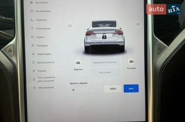 Внедорожник / Кроссовер Tesla Model X 2016 в Чернигове