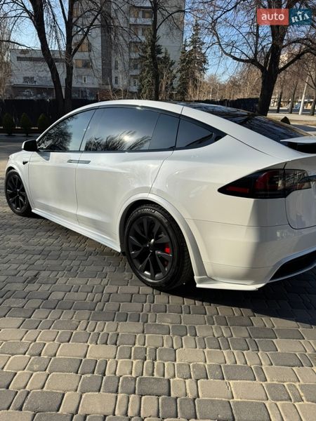 Внедорожник / Кроссовер Tesla Model X 2023 в Запорожье