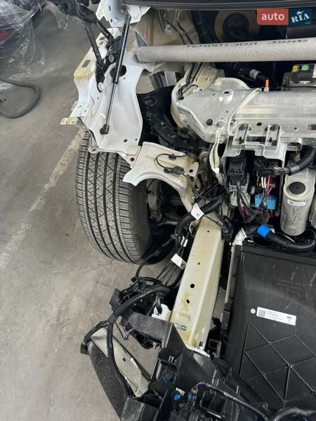 Внедорожник / Кроссовер Tesla Model X 2023 в Запорожье