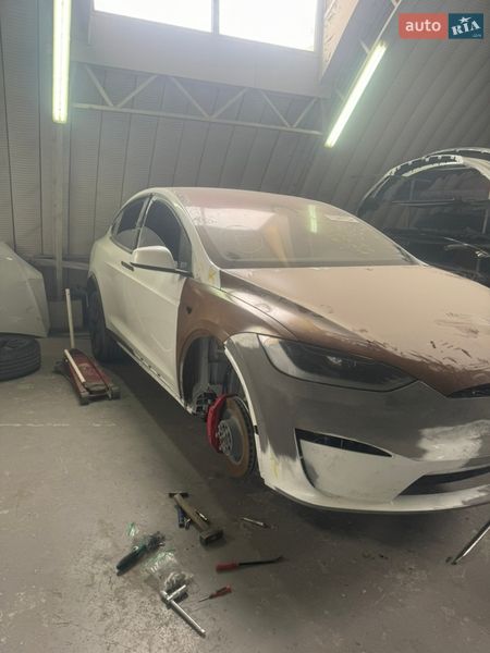 Внедорожник / Кроссовер Tesla Model X 2023 в Запорожье