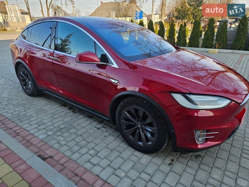 Внедорожник / Кроссовер Tesla Model X 2016 в Львове