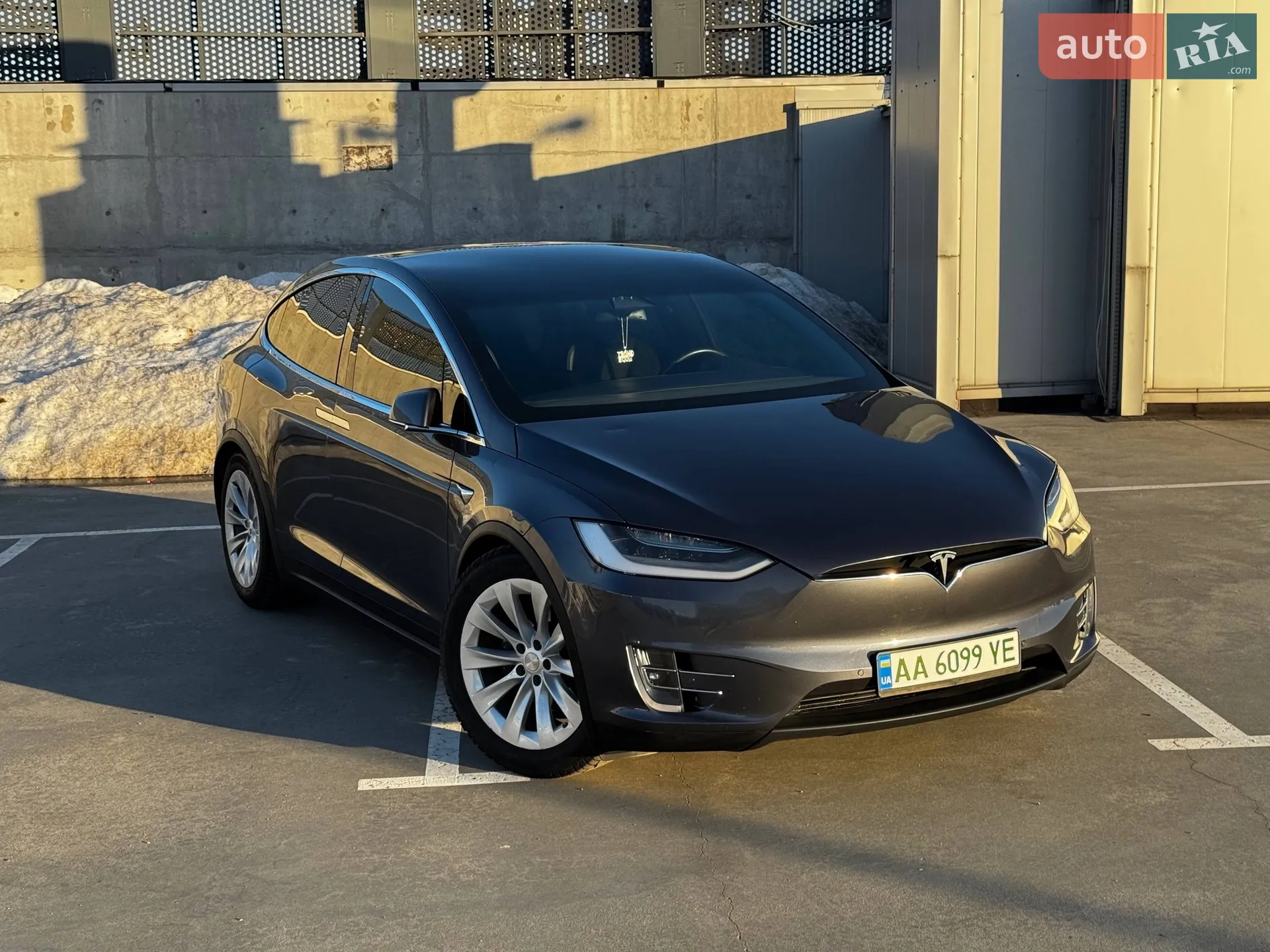2020 Tesla Model X - мініатюра 15