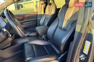 Внедорожник / Кроссовер Tesla Model X 2020 в Киеве