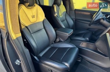 Внедорожник / Кроссовер Tesla Model X 2020 в Киеве