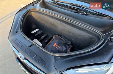 Внедорожник / Кроссовер Tesla Model X 2020 в Киеве