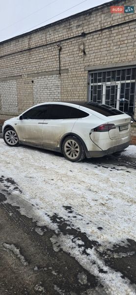 Внедорожник / Кроссовер Tesla Model X 2016 в Днепре