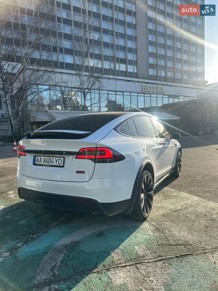 2022 Tesla Model X - мініатюра 26