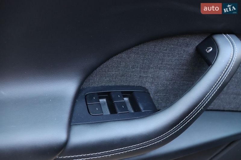 Внедорожник / Кроссовер Tesla Model X 2023 в Львове фото 13 Внедорожник / Кроссовер Tesla Model X 2023 в Львове