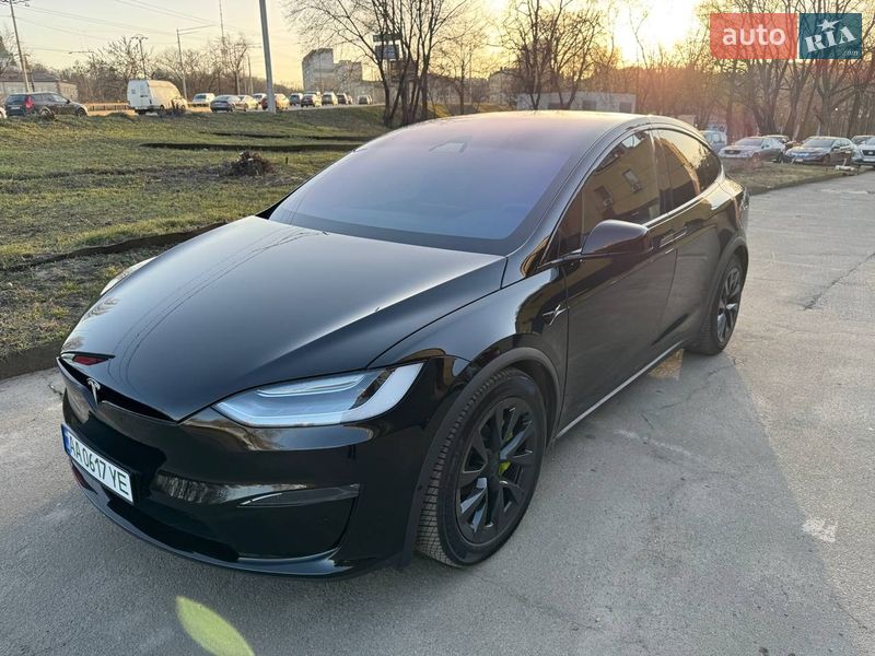 Внедорожник / Кроссовер Tesla Model X 2022 в Киеве