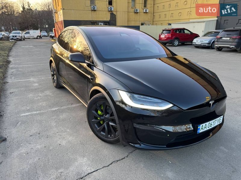 Внедорожник / Кроссовер Tesla Model X 2022 в Киеве