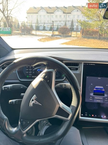 Внедорожник / Кроссовер Tesla Model X 2018 в Горишних Плавнях