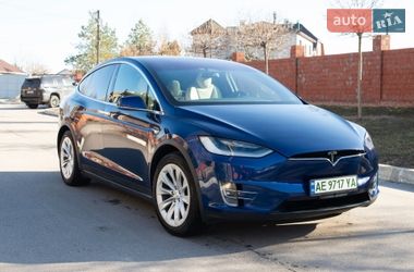 Внедорожник / Кроссовер Tesla Model X 2020 в Днепре