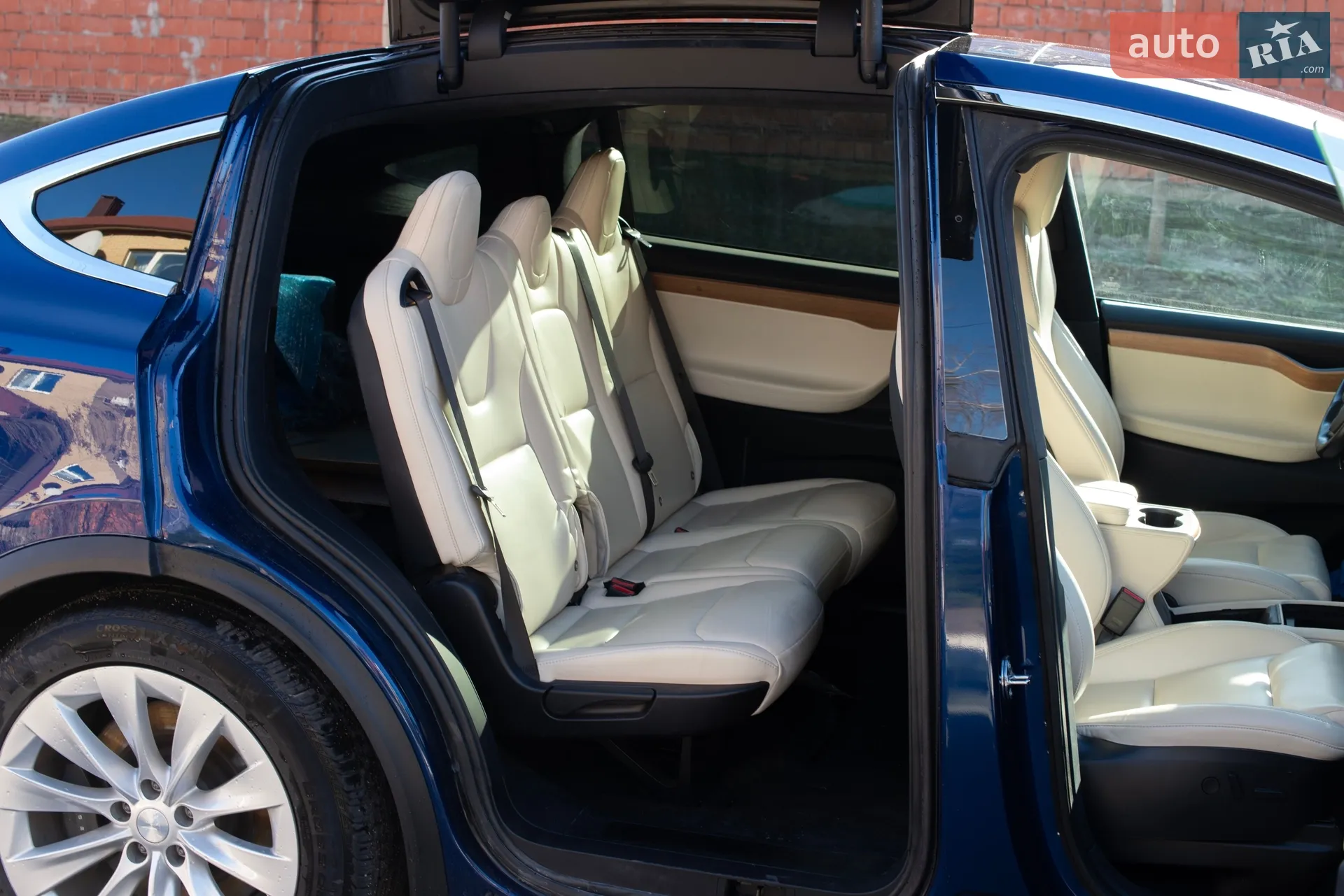 2020 Tesla Model X - мініатюра 10