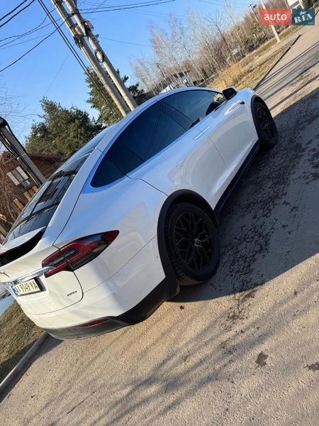 Внедорожник / Кроссовер Tesla Model X 2019 в Киеве фото 4 Внедорожник / Кроссовер Tesla Model X 2019 в Киеве