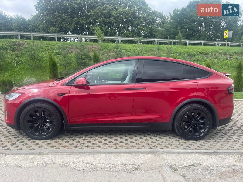Внедорожник / Кроссовер Tesla Model X 2017 в Тернополе