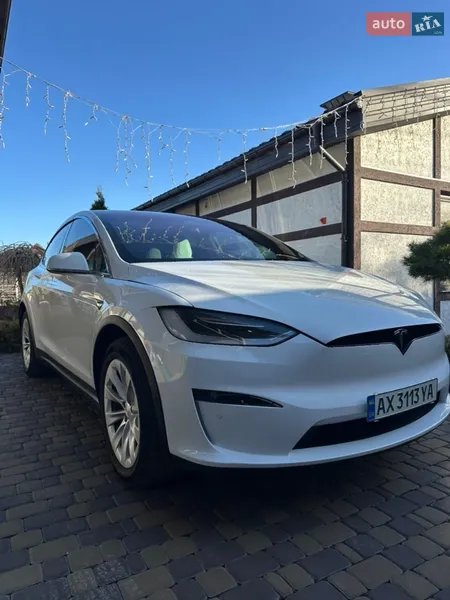 Tesla Model X