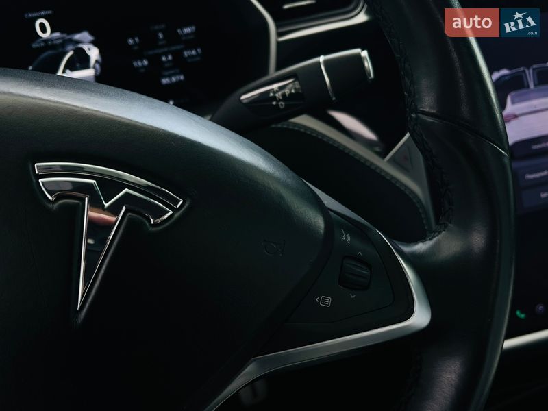 Внедорожник / Кроссовер Tesla Model X 2020 в Харькове